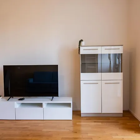 Cozy Tiburtina Apartment *