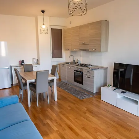Cozy Tiburtina Apartment *
