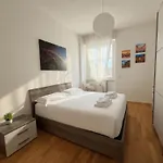 Daire Modern Near Tiburtina Station By Rhr
