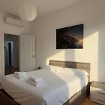 Daire Modern Near Tiburtina Station By Rhr