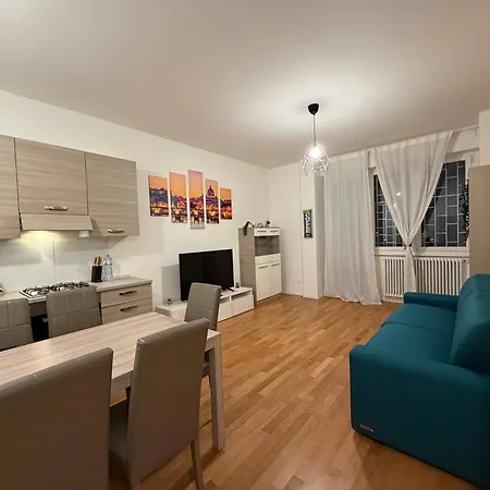 Apartment Modern Near Tiburtina Station By Rhr Rome