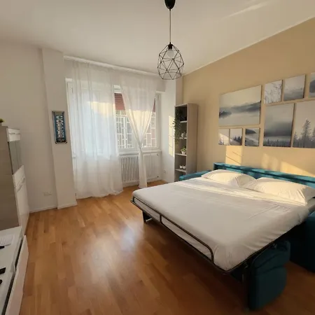 Modern Near Tiburtina Station By Rhr Appartement Rome