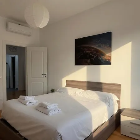 Appartement Modern Near Tiburtina Station By Rhr
