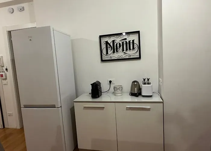 Apartment Modern Near Tiburtina Station By Rhr